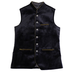 Exquisite Black German Men's Waistcoat for a Timeless Look